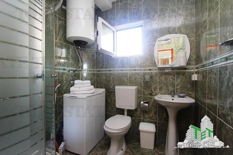 Villa en Venta en Budva, Montenegro - foto 3