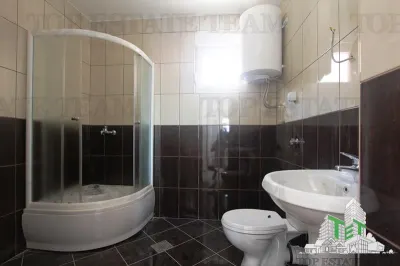 Villa en Venta en Herceg-Novi, Montenegro - foto 18