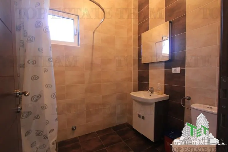 Villa en Venta en Tivat, Montenegro - foto 12
