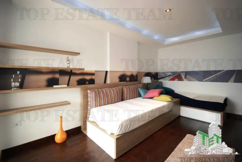 Apartment for Sale in Kotor, Montenegro - foto 11
