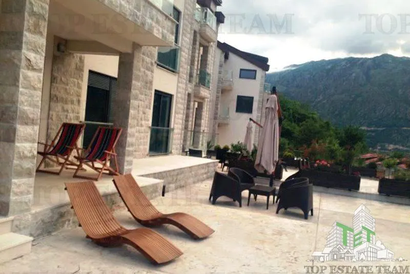 Apartment for Sale in Kotor, Montenegro - foto 17