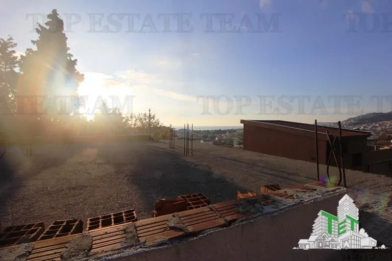 Villa en Venta en Bar, Montenegro - foto 11