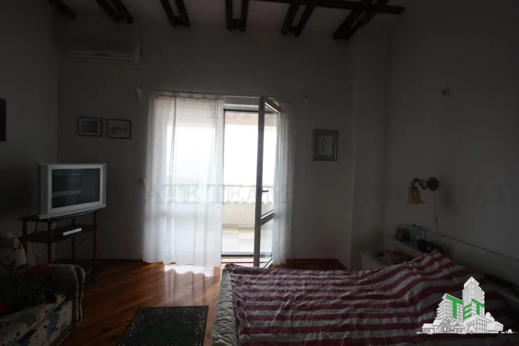 Villa for Sale in Herceg-Novi, Montenegro - foto 23