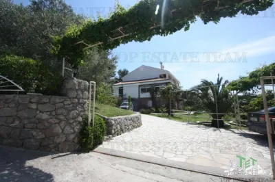 Villa for Sale in Herceg-Novi, Montenegro - foto 5