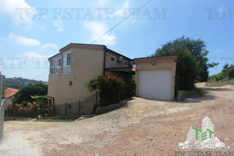 Villa for Sale in Bar, Montenegro - foto 2