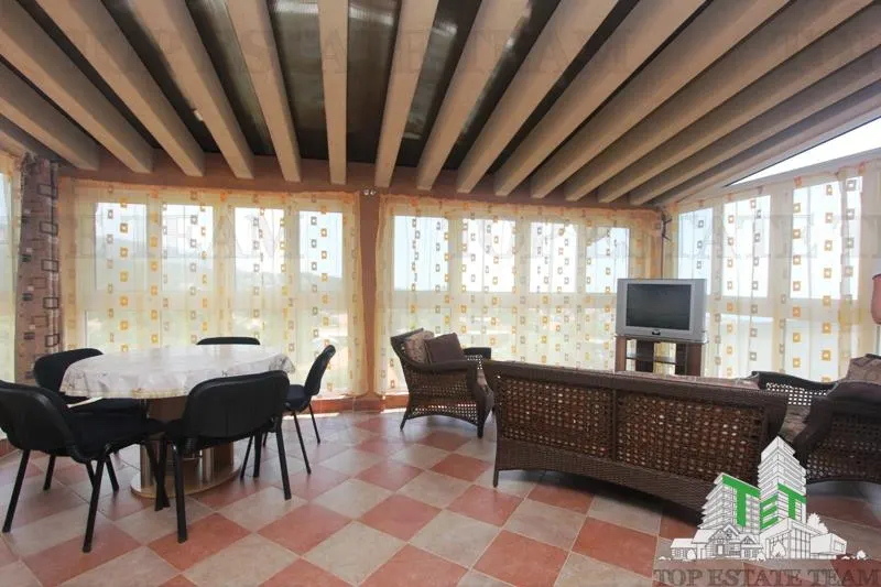 Villa for Sale in Bar, Montenegro - foto 4