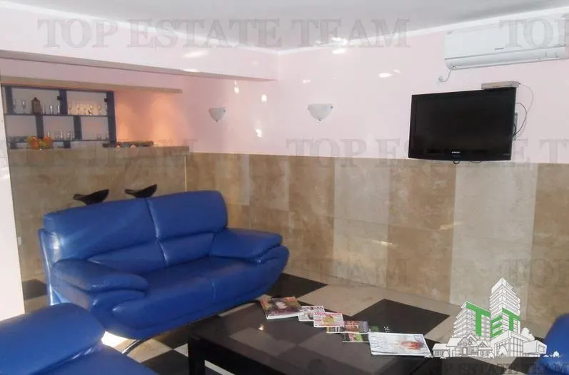 Villa en Venta en Bar, Montenegro - foto 4