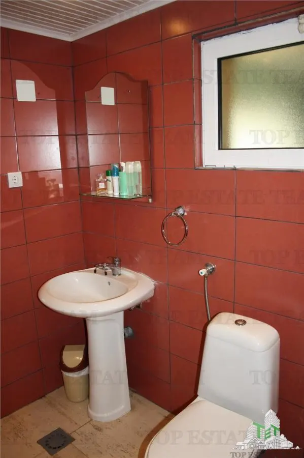 Villa en Venta en Bar, Montenegro - foto 7