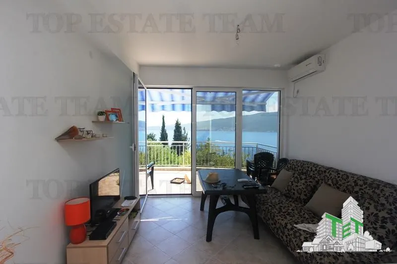 Villa for Sale in Herceg-Novi, Montenegro - foto 4