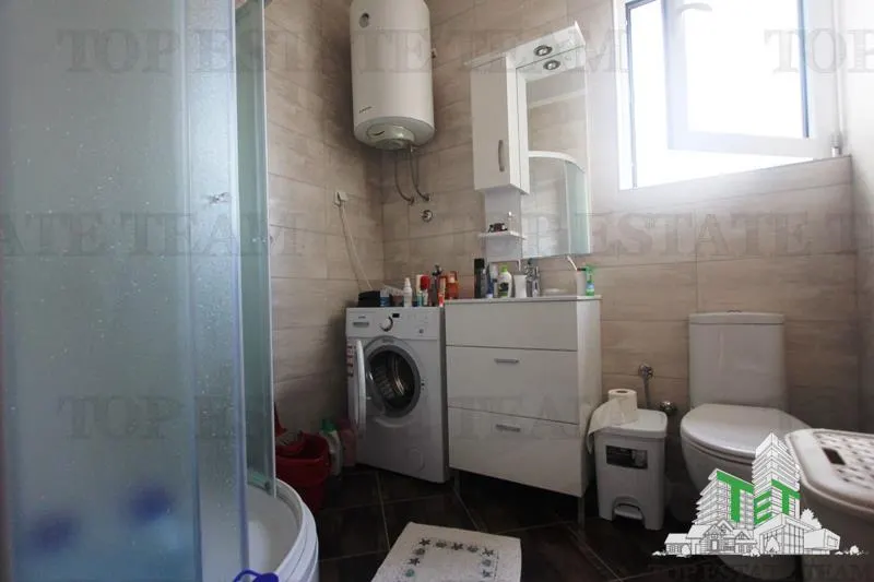 Villa for Sale in Herceg-Novi, Montenegro - foto 8