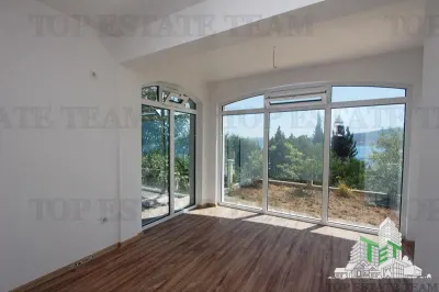 Villa for Sale in Herceg-Novi, Montenegro - foto 10