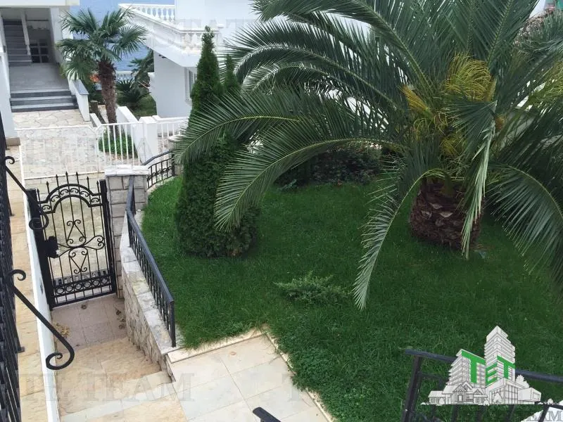 Villa en Venta en Bar, Montenegro - foto 14