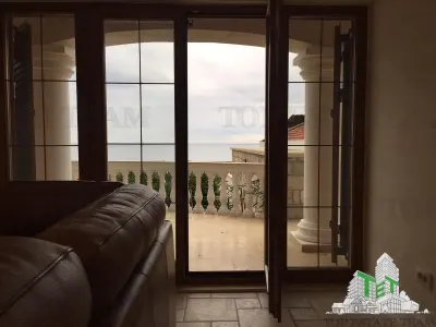 Villa en Venta en Bar, Montenegro - foto 6