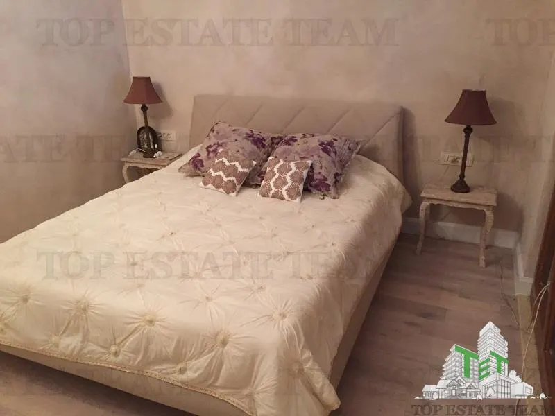 Villa en Venta en Bar, Montenegro - foto 9