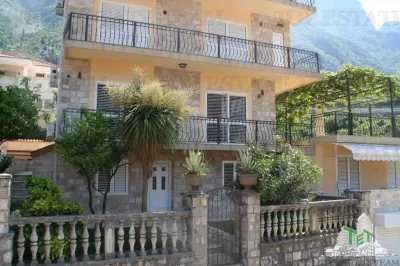 Villa à Vendre à Kotor, Monténégro - foto 2
