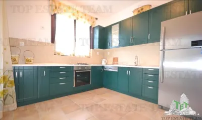 Villa en Venta en Kotor, Montenegro - foto 11
