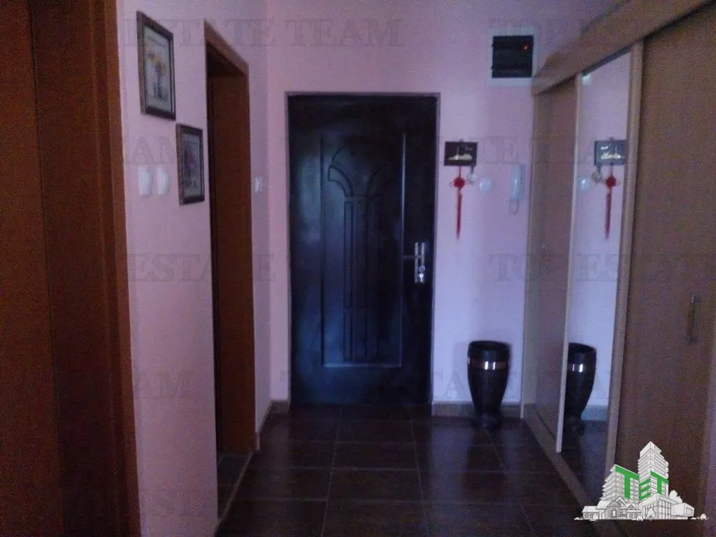 Apartment for Sale in Herceg-Novi, Montenegro - foto 5