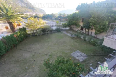 Villa en Venta en Kotor, Montenegro - foto 18