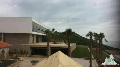 Villa for Sale in Budva, Montenegro - foto 2