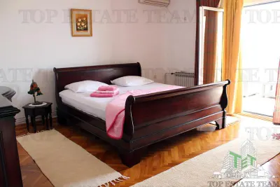 Villa for Sale in Herceg-Novi, Montenegro - foto 14