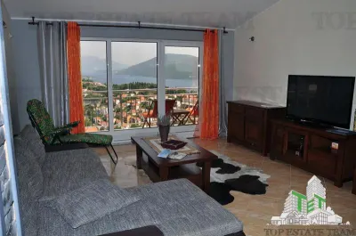 Villa for Sale in Herceg-Novi, Montenegro - foto 21