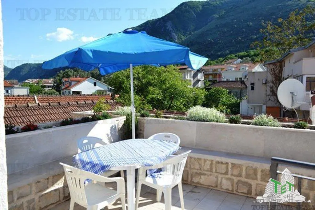 Villa for Sale in Kotor, Montenegro - foto 16