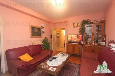 Apartment for Sale in Tivat, Montenegro - foto 2