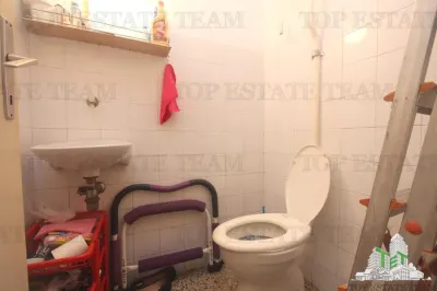 Apartment for Sale in Tivat, Montenegro - foto 11