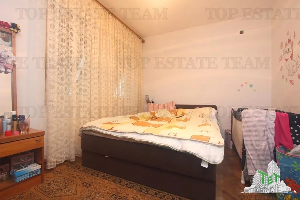 Apartment for Sale in Tivat, Montenegro - foto 7