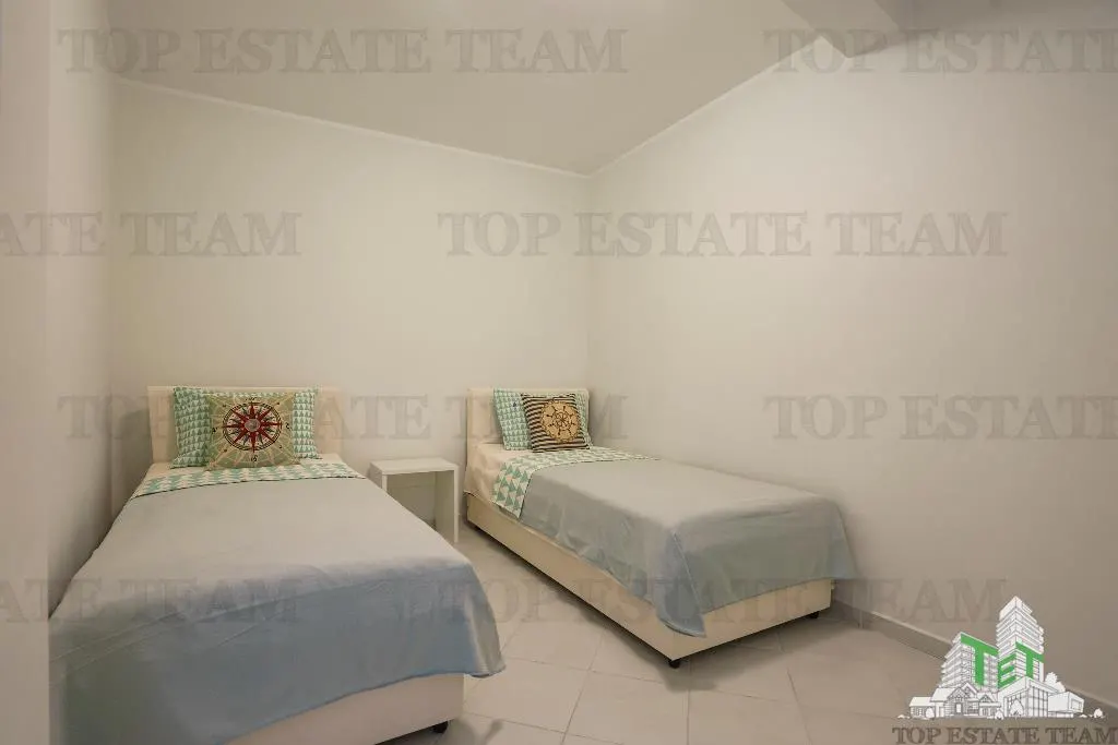 Apartamento en Venta en Budva, Montenegro - foto 6