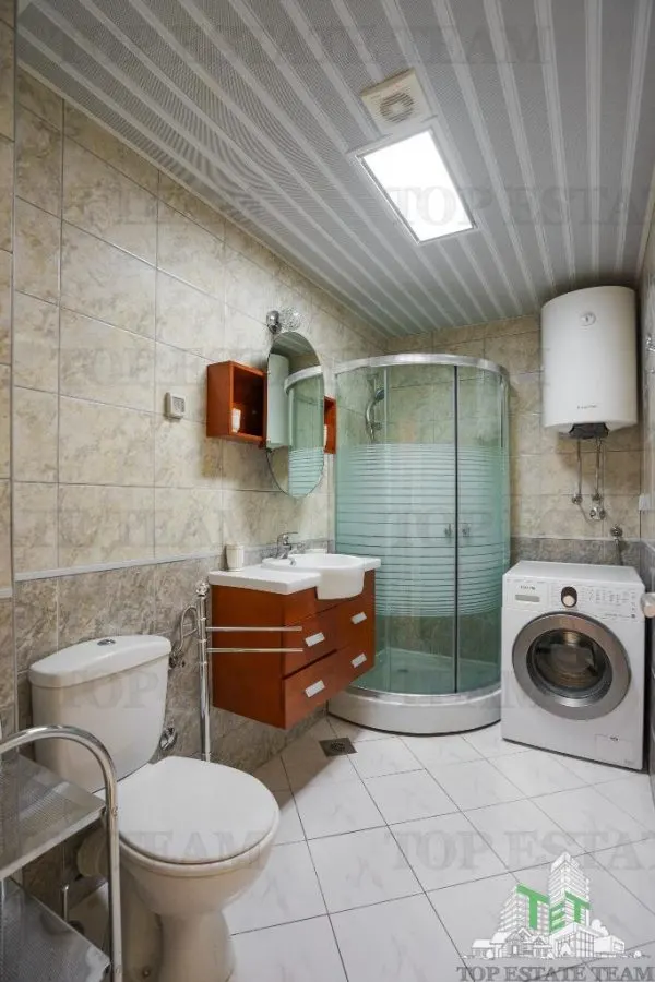 Apartamento en Venta en Budva, Montenegro - foto 9
