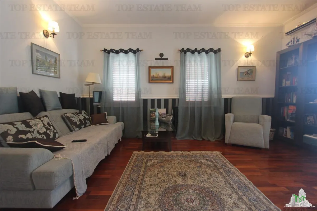 Villa for Sale in Bar, Montenegro - foto 3