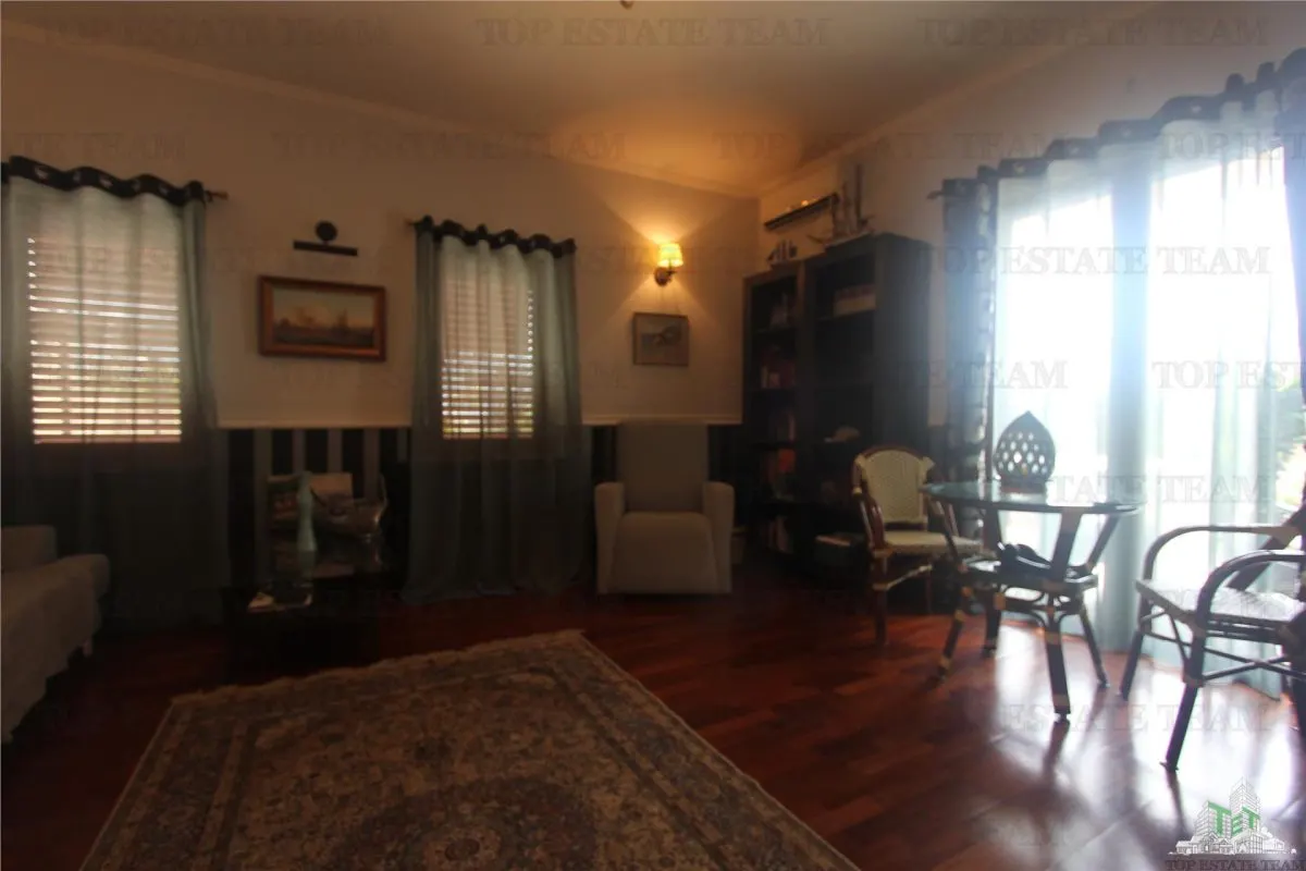 Villa for Sale in Bar, Montenegro - foto 4