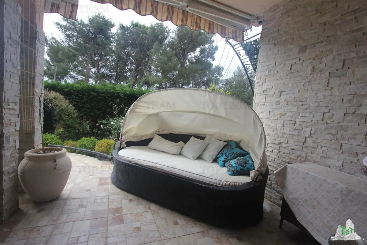 Villa for Sale in Bar, Montenegro - foto 7