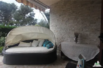 Villa for Sale in Bar, Montenegro - foto 8