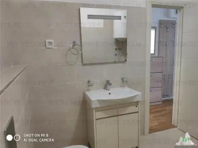 Appartement à Vendre à Budva, Monténégro - foto 9