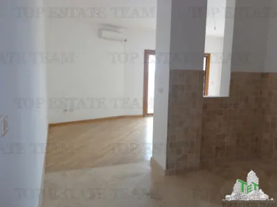 Apartamento en Venta en Budva, Montenegro - foto 5
