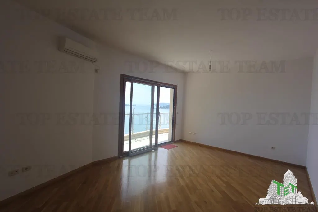 Apartamento en Venta en Budva, Montenegro - foto 10