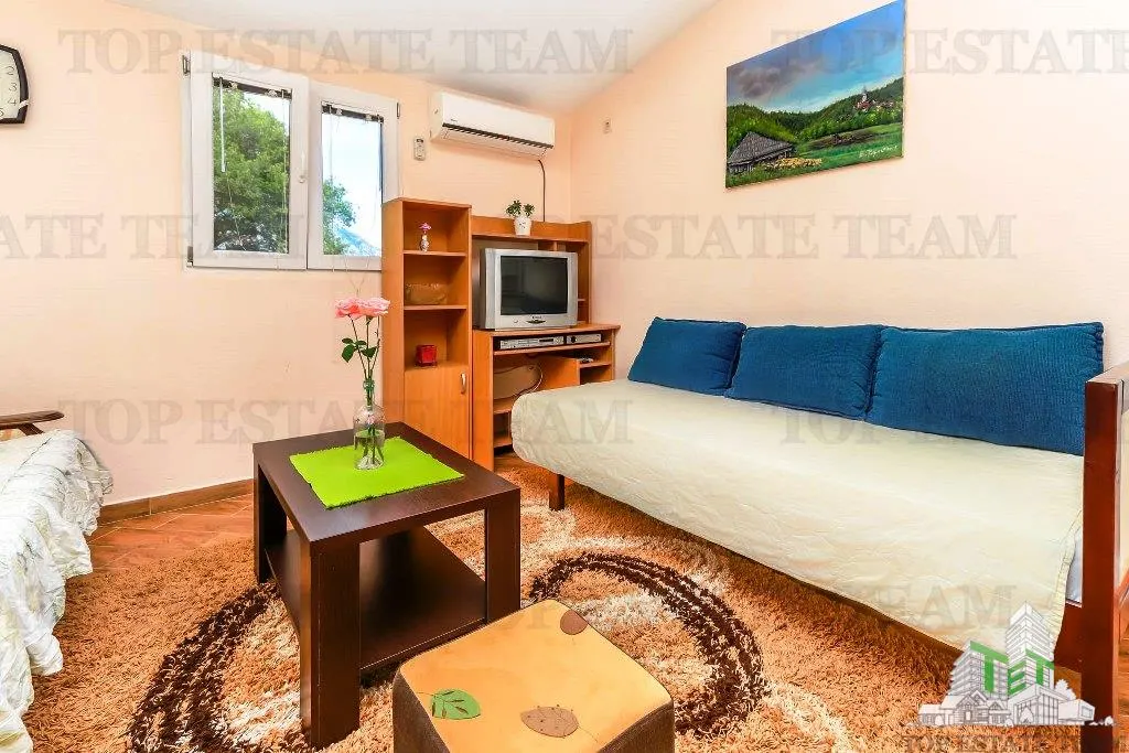 Villa en Venta en Kotor, Montenegro - foto 3