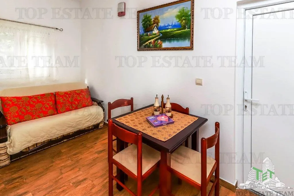 Villa en Venta en Kotor, Montenegro - foto 7