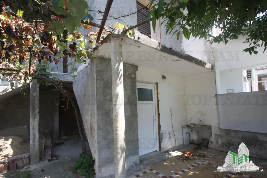Villa en Venta en Bar, Montenegro - foto 14