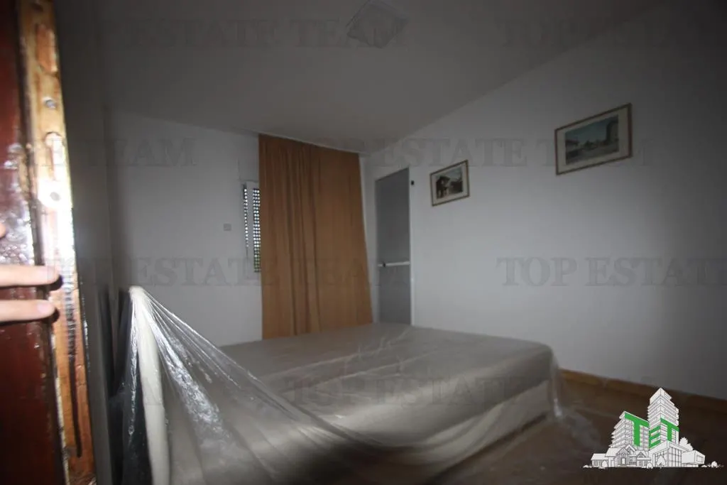 Villa en Venta en Bar, Montenegro - foto 6