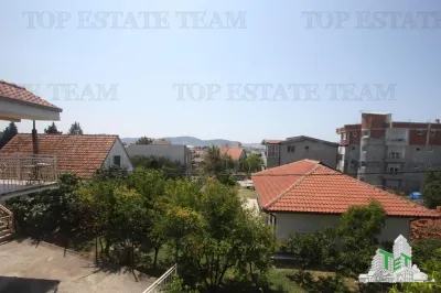 Villa en Venta en Bar, Montenegro - foto 9