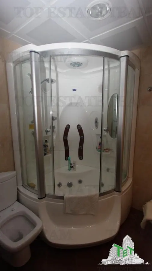 Appartement à Vendre à Budva, Monténégro - foto 2