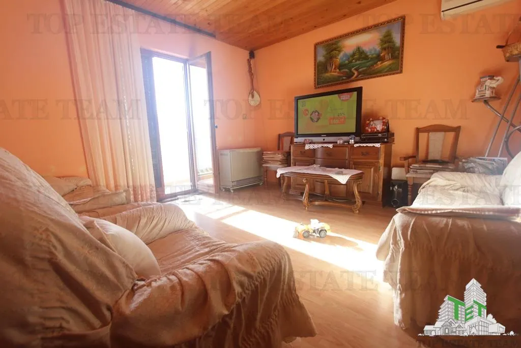 Villa for Sale in Herceg-Novi, Montenegro - foto 2