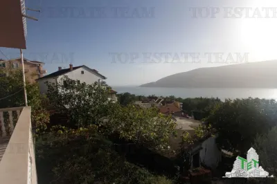 Villa for Sale in Herceg-Novi, Montenegro - foto 16