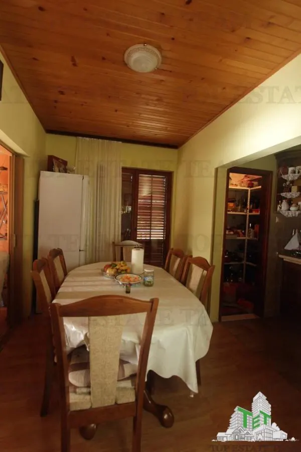 Villa for Sale in Herceg-Novi, Montenegro - foto 4