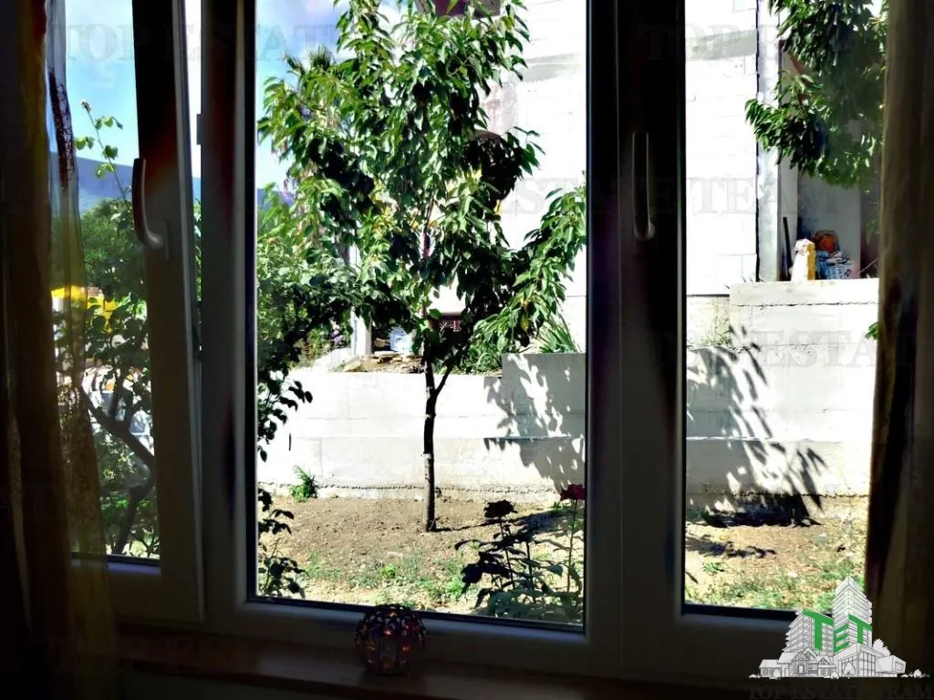 Villa for Sale in Herceg-Novi, Montenegro - foto 16