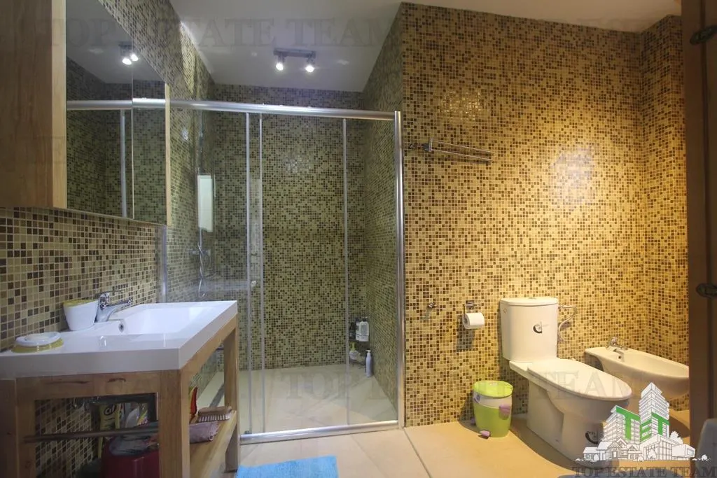 Villa en Venta en Bar, Montenegro - foto 14