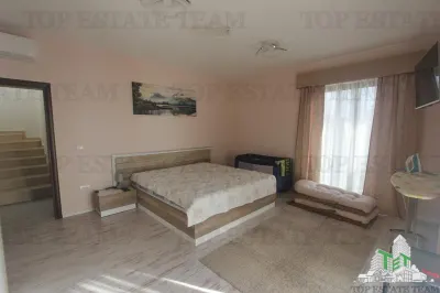 Villa en Venta en Bar, Montenegro - foto 19